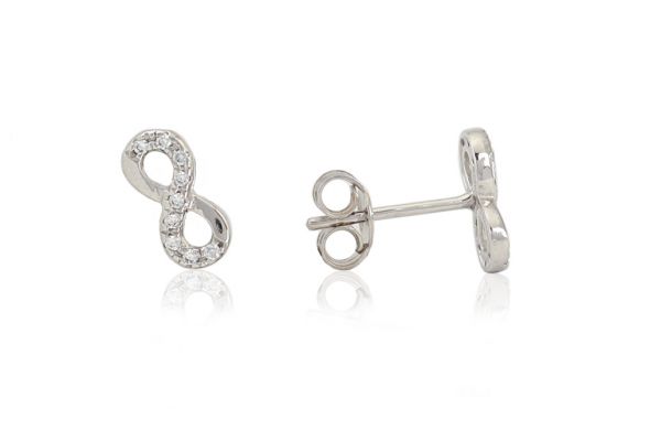 Fehér arany fülbevaló stekkeres félig köves végtelen jel 